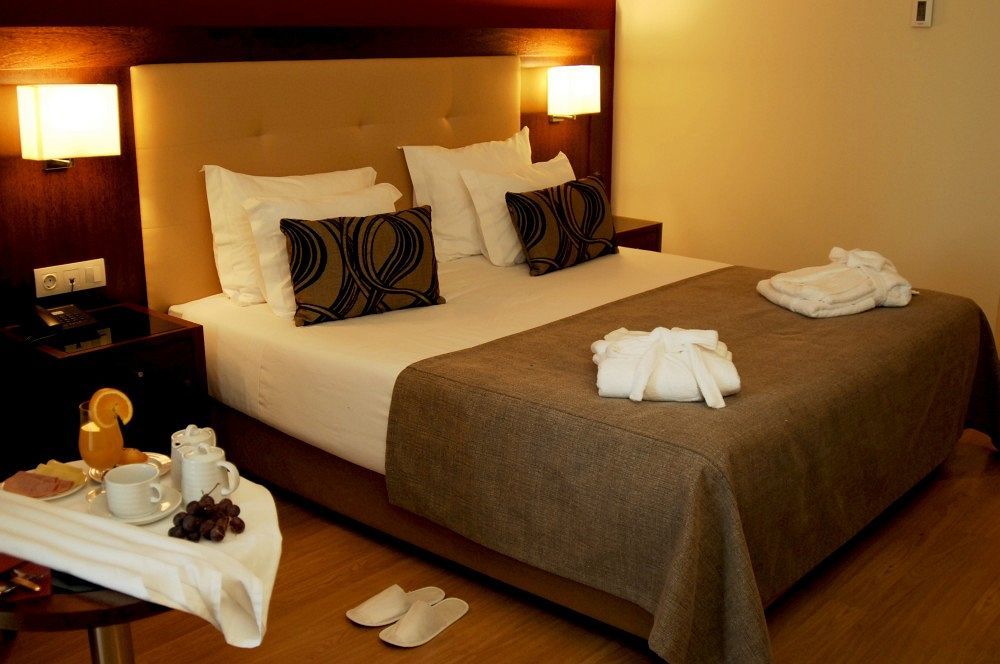 Palace Hotel & Spa Termas De Sao Tiago 페나마코르 외부 사진